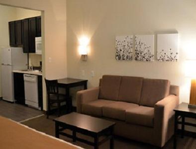 Petrostay Inn & Suites Cotulla Room photo